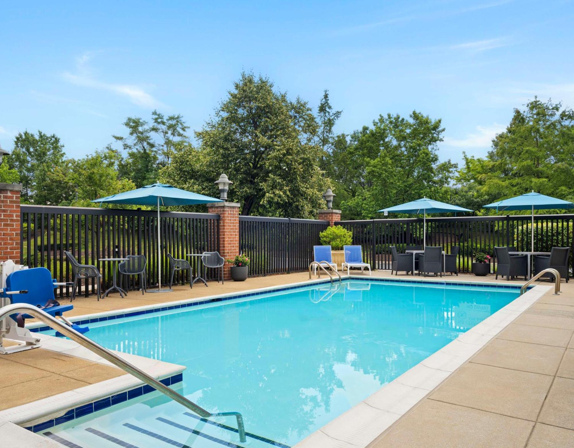 Hampton Inn & Suites Arundel Mills/Baltimore Hanover Exterior photo